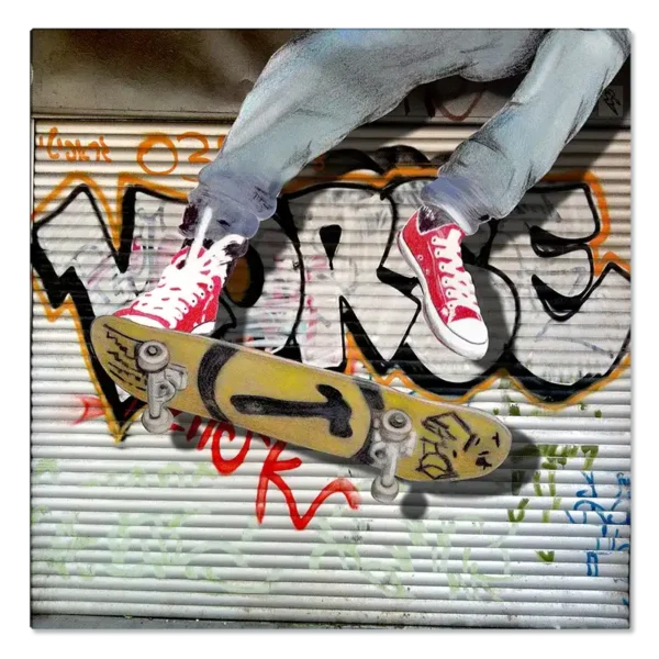 תמונת קנבס של סקייטר בקפיצה עם סקייטבורד, על רקע גרפיטי צבעוני