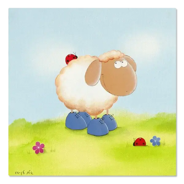 תמונת קנבס מגי הכבשה עומדת על דשא ירוק, בנעליים כחולות, ברקע שמיים